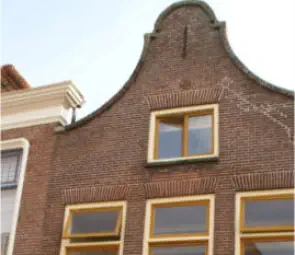 Huis met ingezwenkte halsgevel